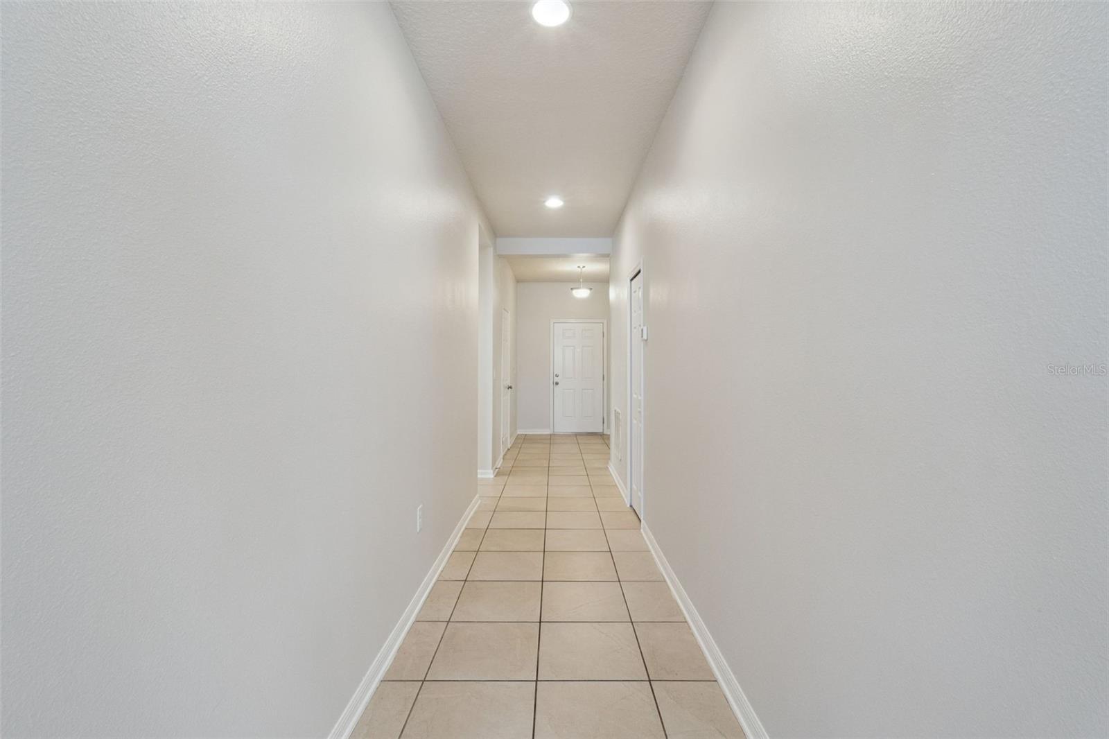 Image 12 of 31 For 2100 Nighthawk Drive