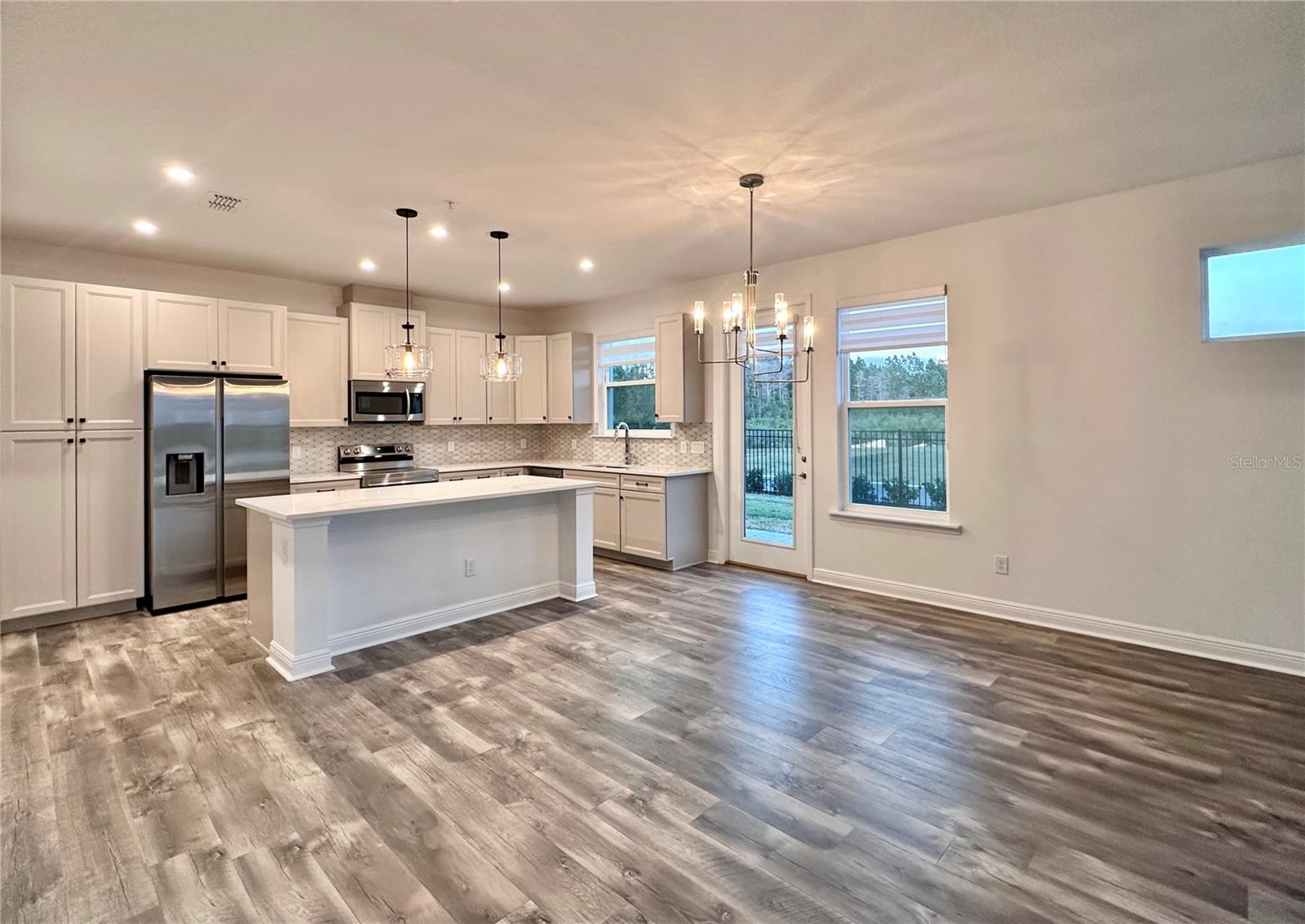 Image 10 of 16 For 7275 Nemours Parkway