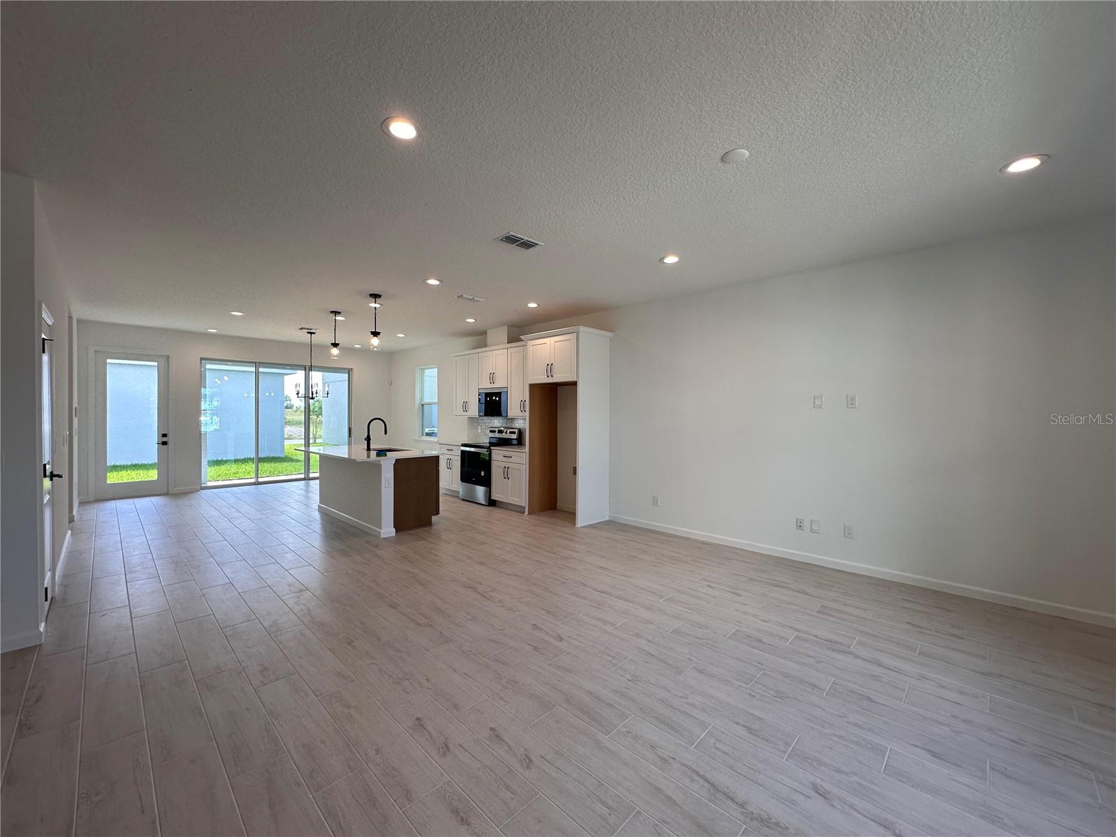 Image 6 of 15 For 12899 Westhaven Oak Drive