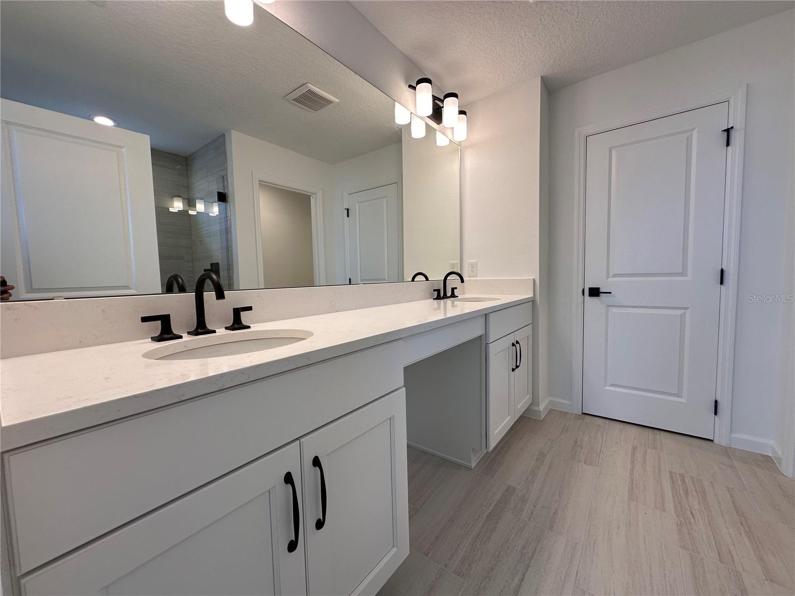 Image 9 of 15 For 12899 Westhaven Oak Drive