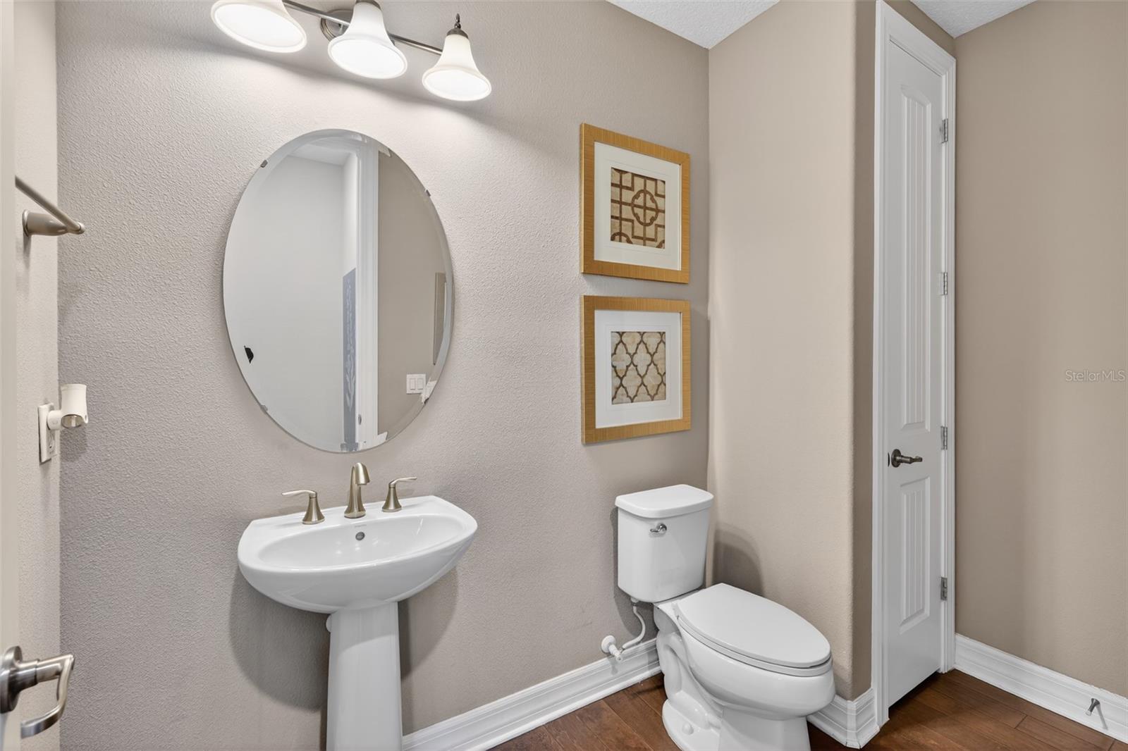Image 20 of 47 For 5088 Hartwell Court