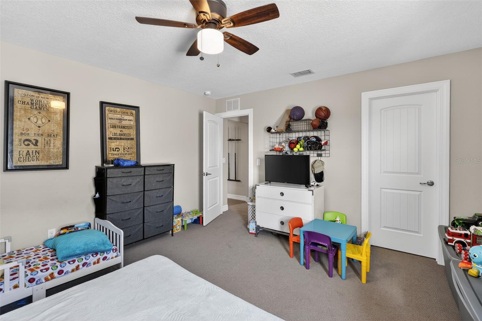 Image 28 of 47 For 5088 Hartwell Court