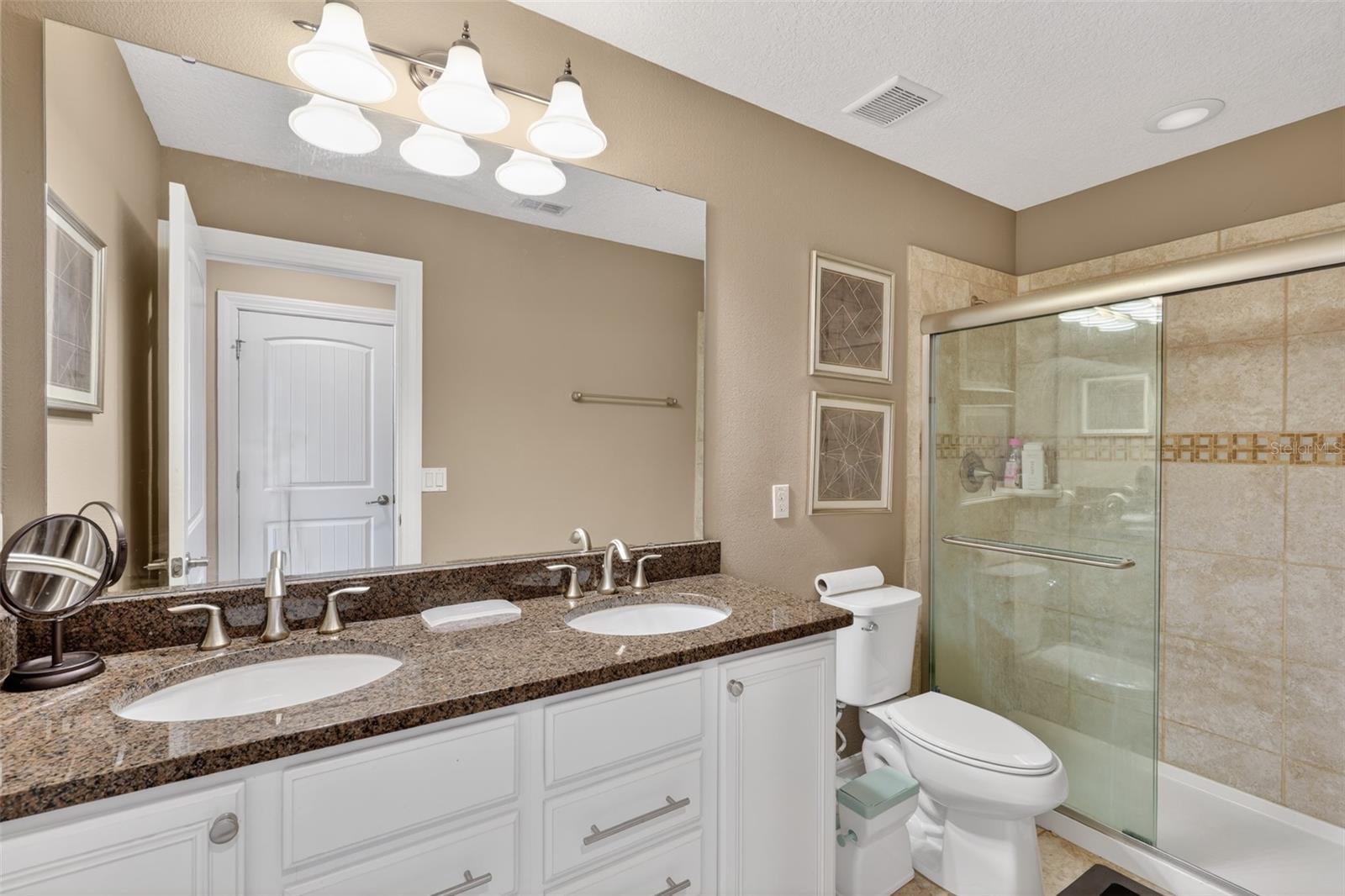 Image 30 of 47 For 5088 Hartwell Court