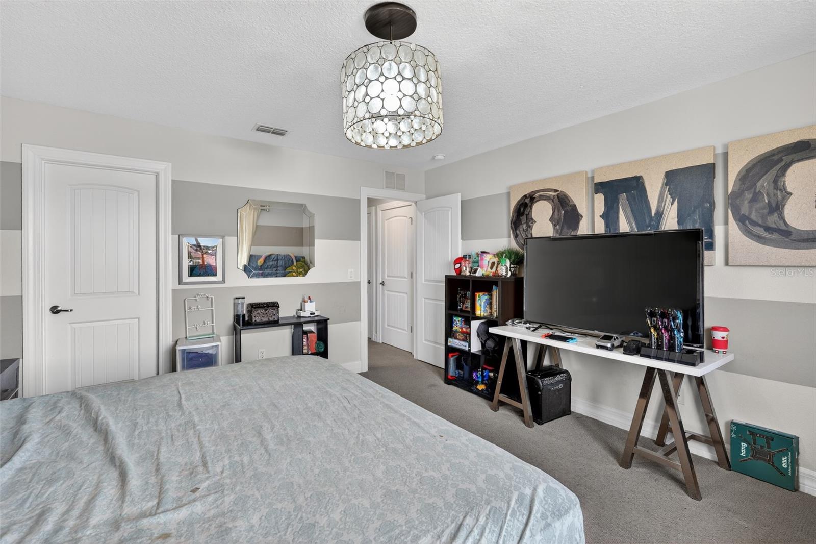 Image 32 of 47 For 5088 Hartwell Court