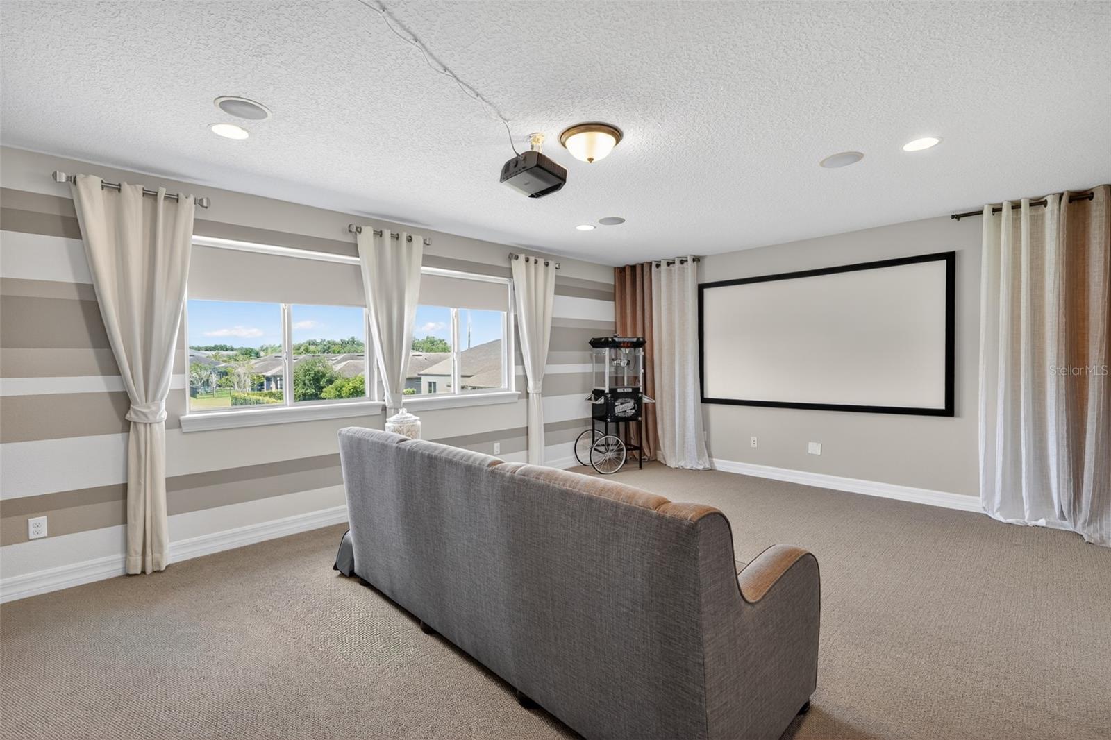 Image 4 of 47 For 5088 Hartwell Court
