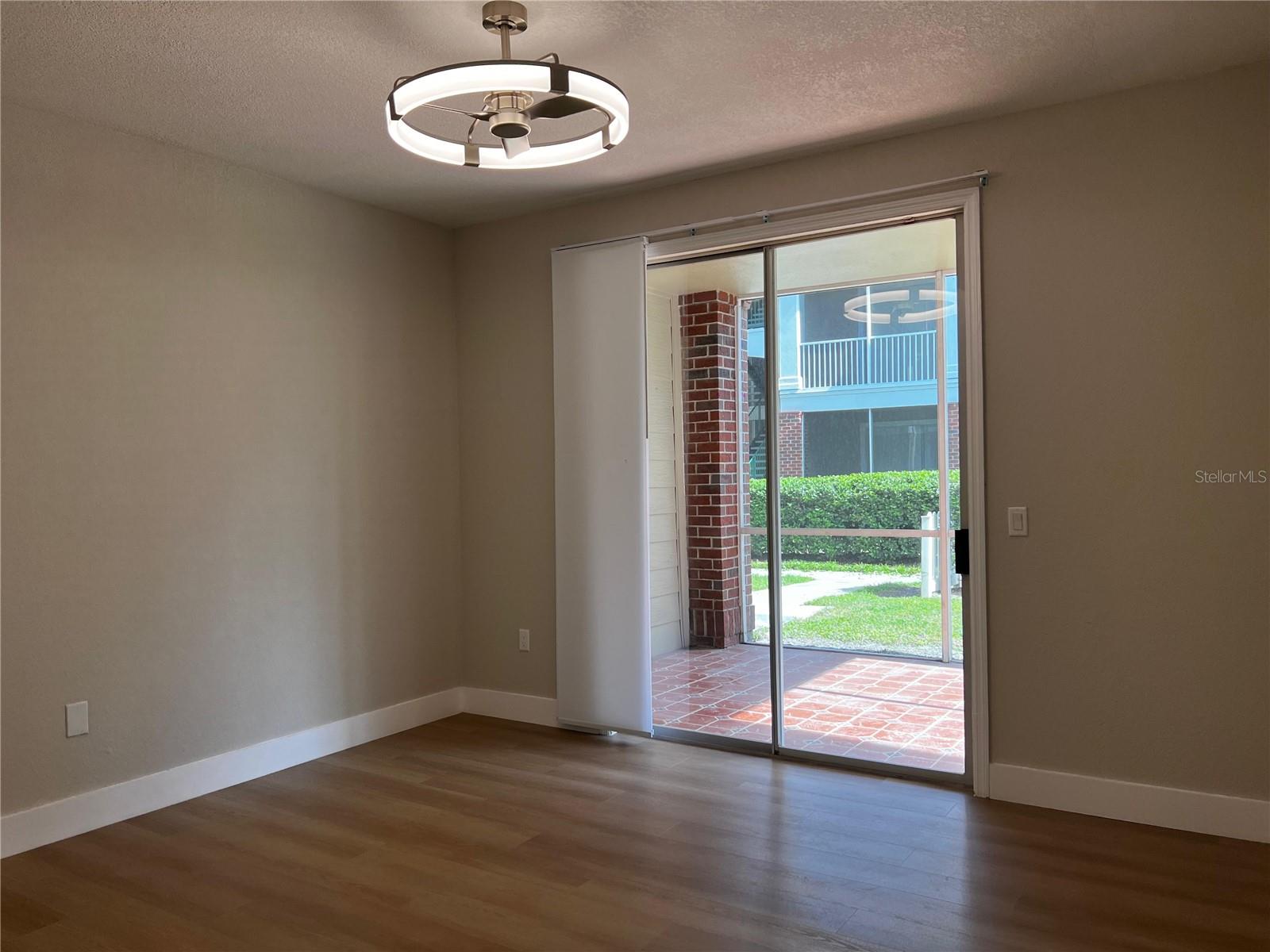Image 12 of 20 For 13102 Mulberry Park Drive 917
