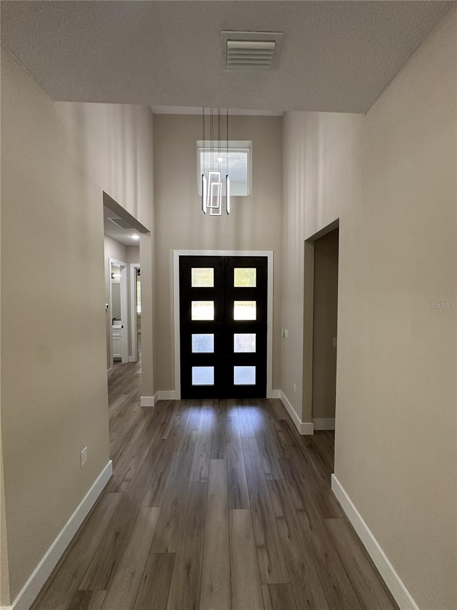 Image 10 of 28 For 24950 Bonsmara Drive