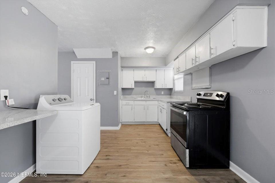Image 13 of 30 For 1751 Powhattan Street