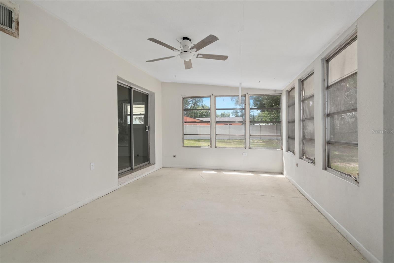 Image 12 of 36 For 455 Belle Ayre Drive