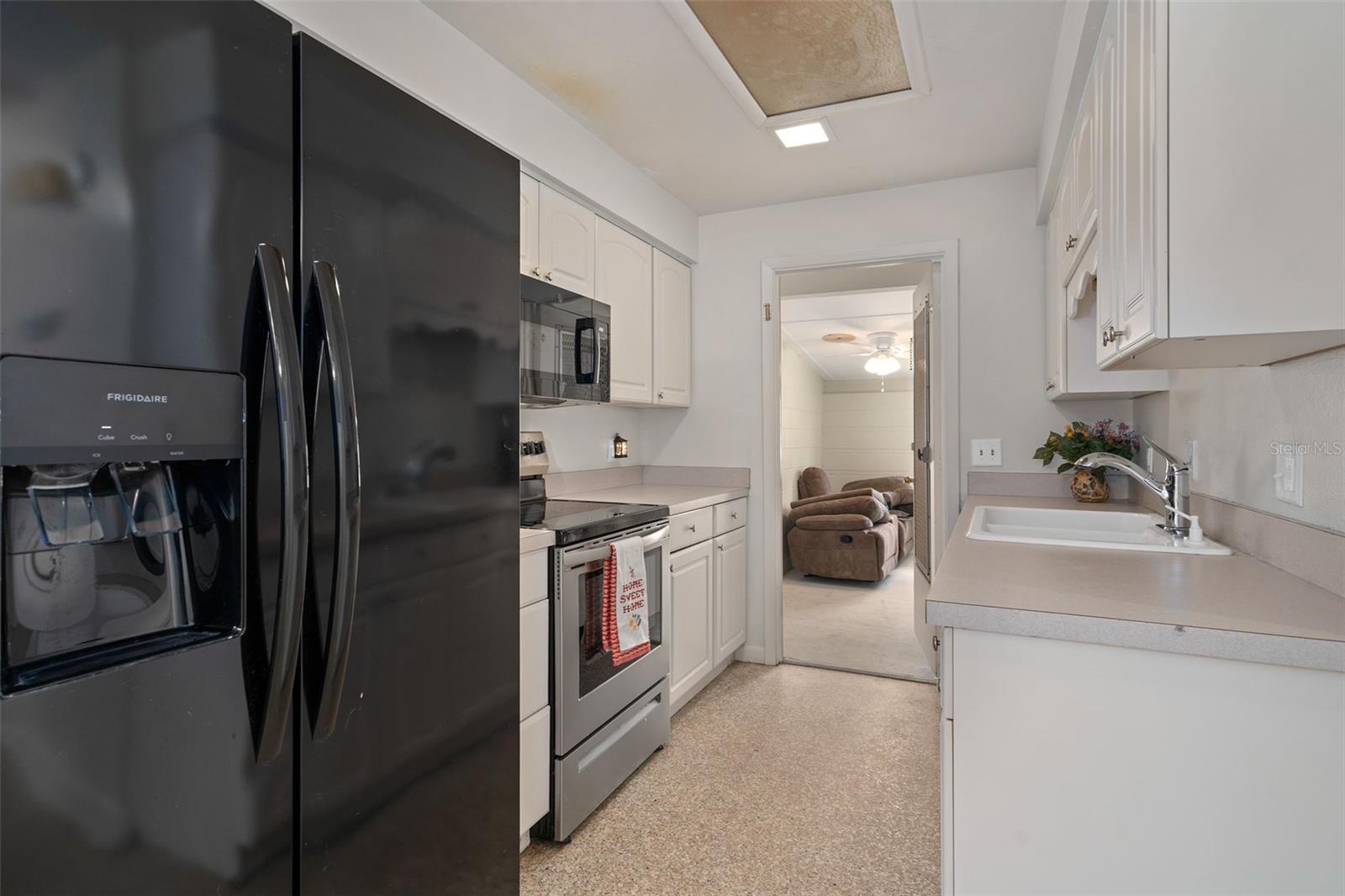 Image 15 of 36 For 455 Belle Ayre Drive