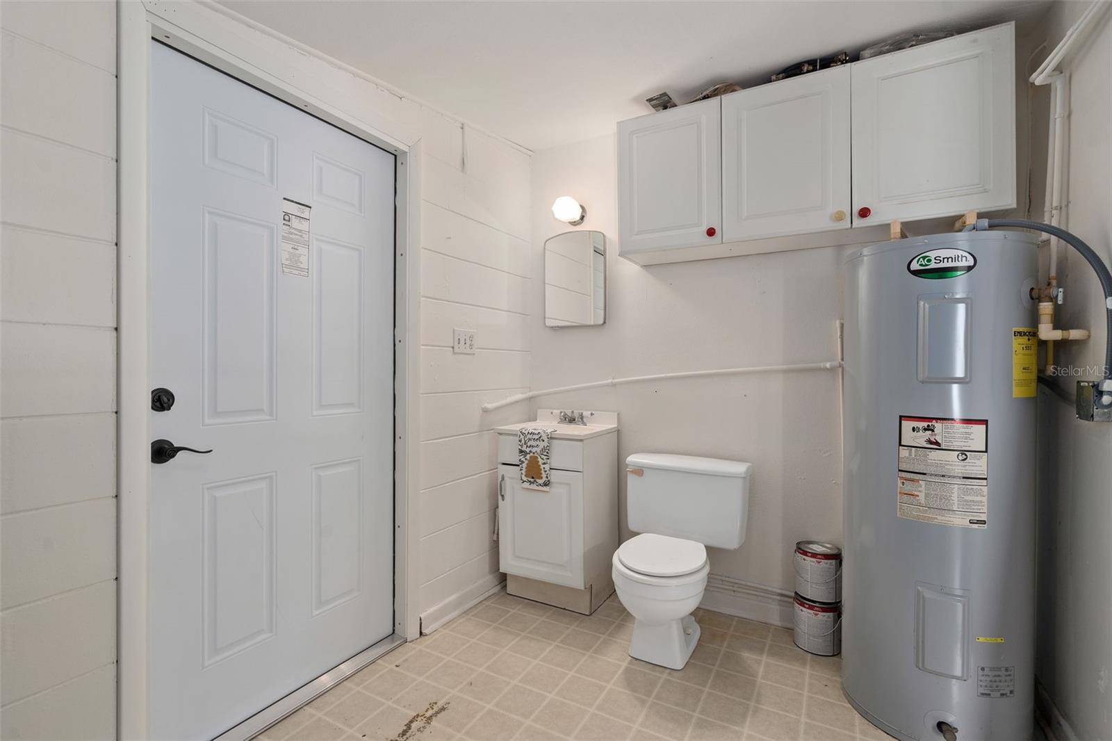Image 26 of 36 For 455 Belle Ayre Drive