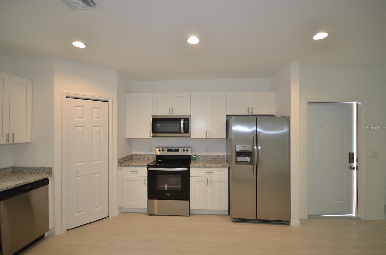 Image 6 of 13 For 3305 Bassie Court