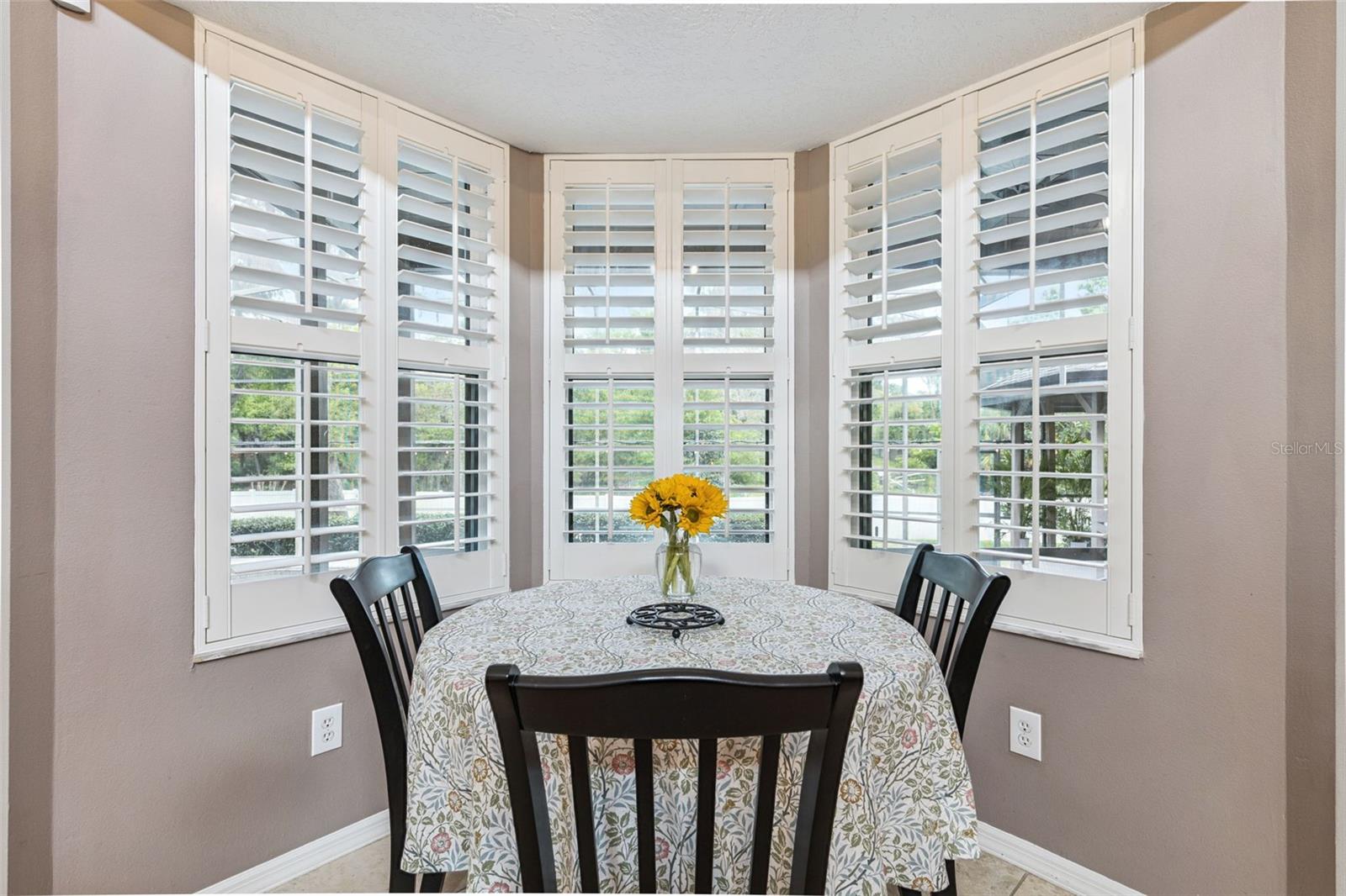 Image 21 of 61 For 441 Wild Oak Circle