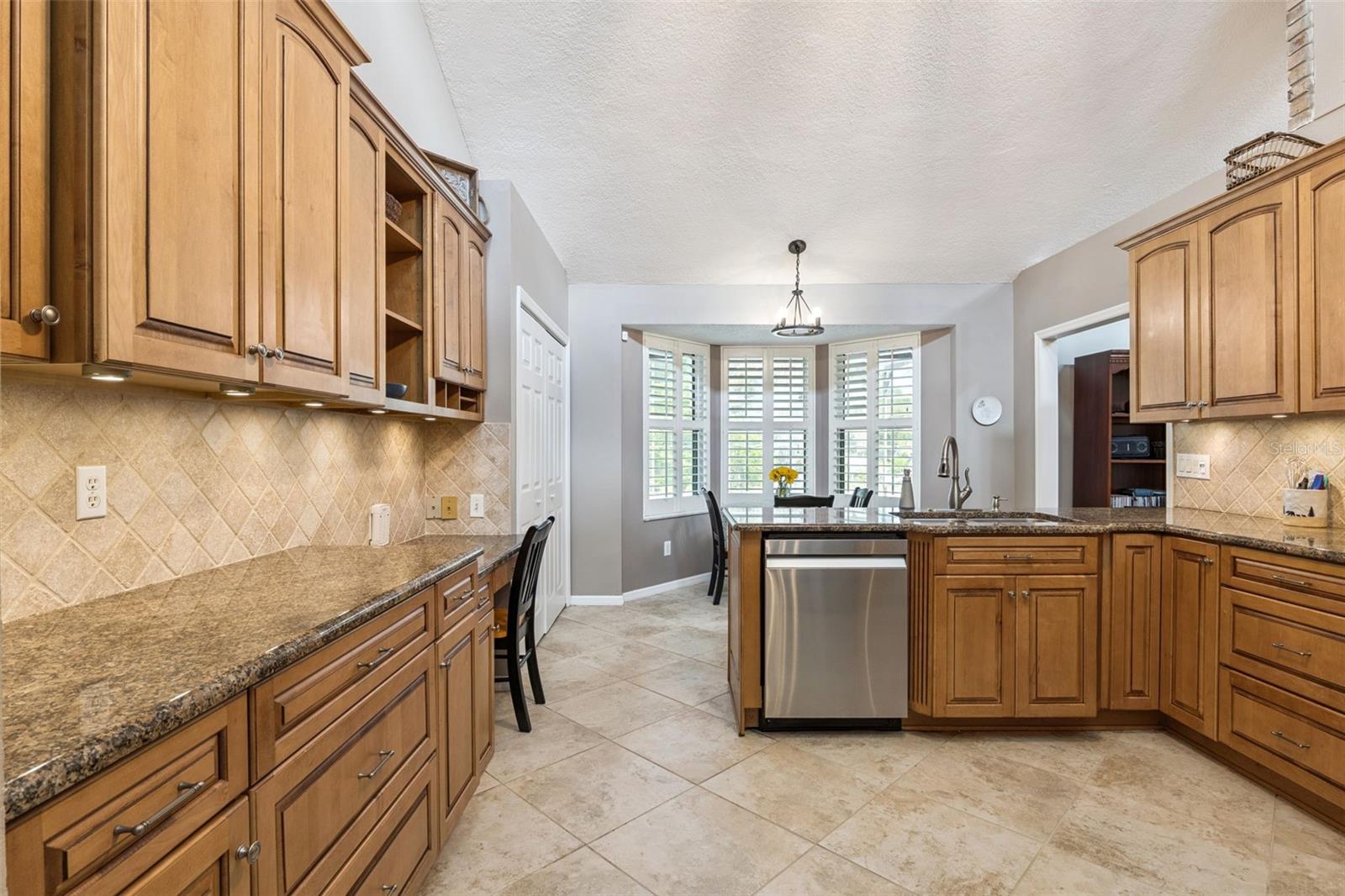 Image 22 of 61 For 441 Wild Oak Circle