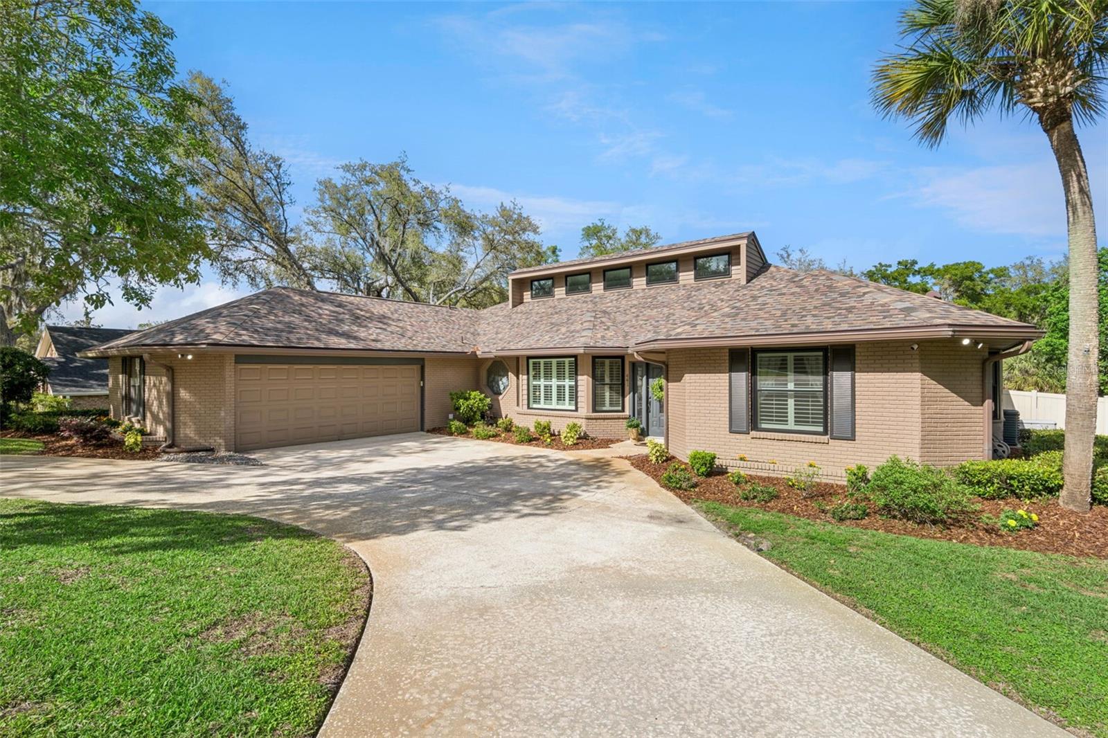 Image 5 of 61 For 441 Wild Oak Circle