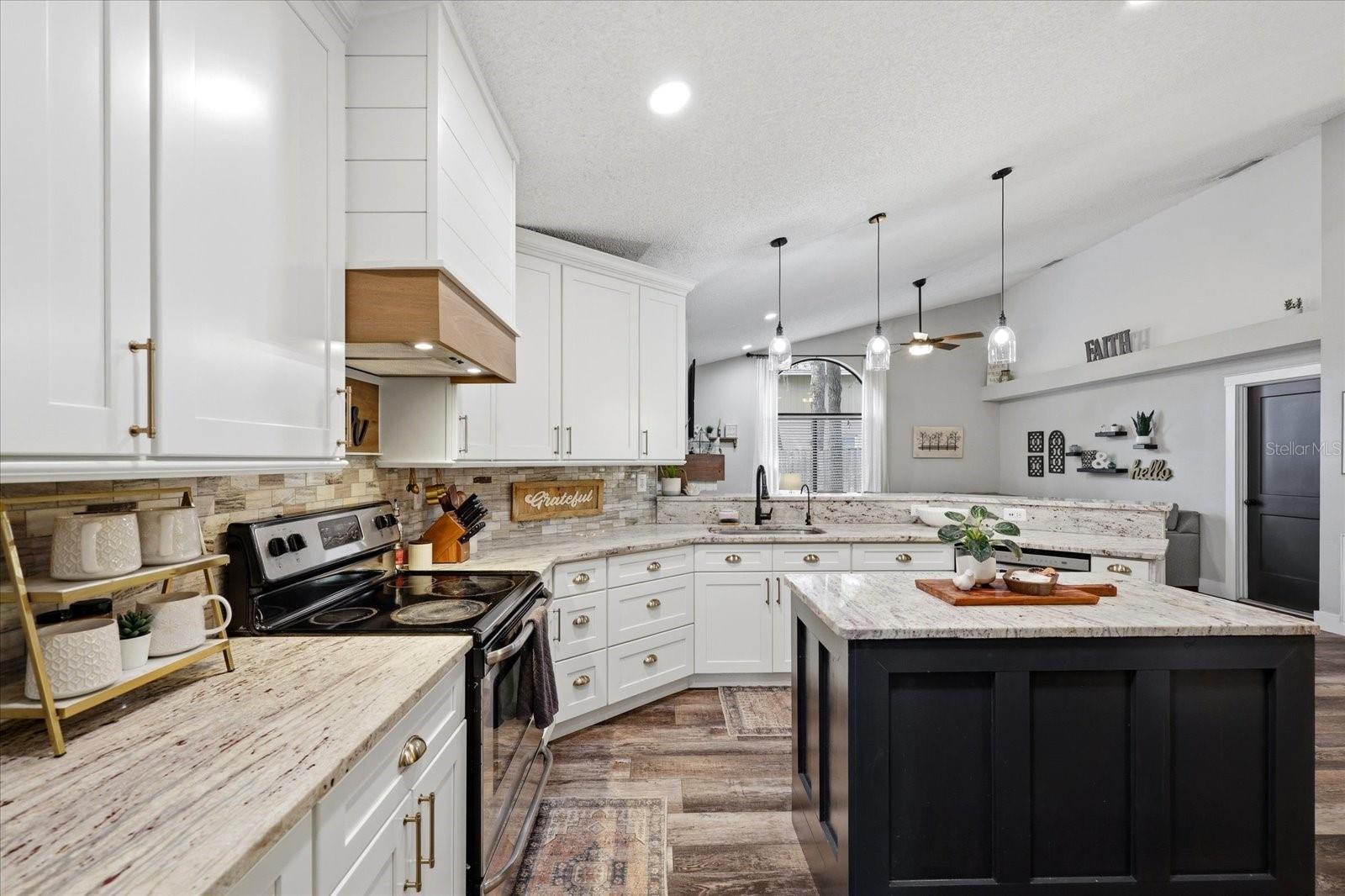 Image 18 of 44 For 1445 Waterwood Drive