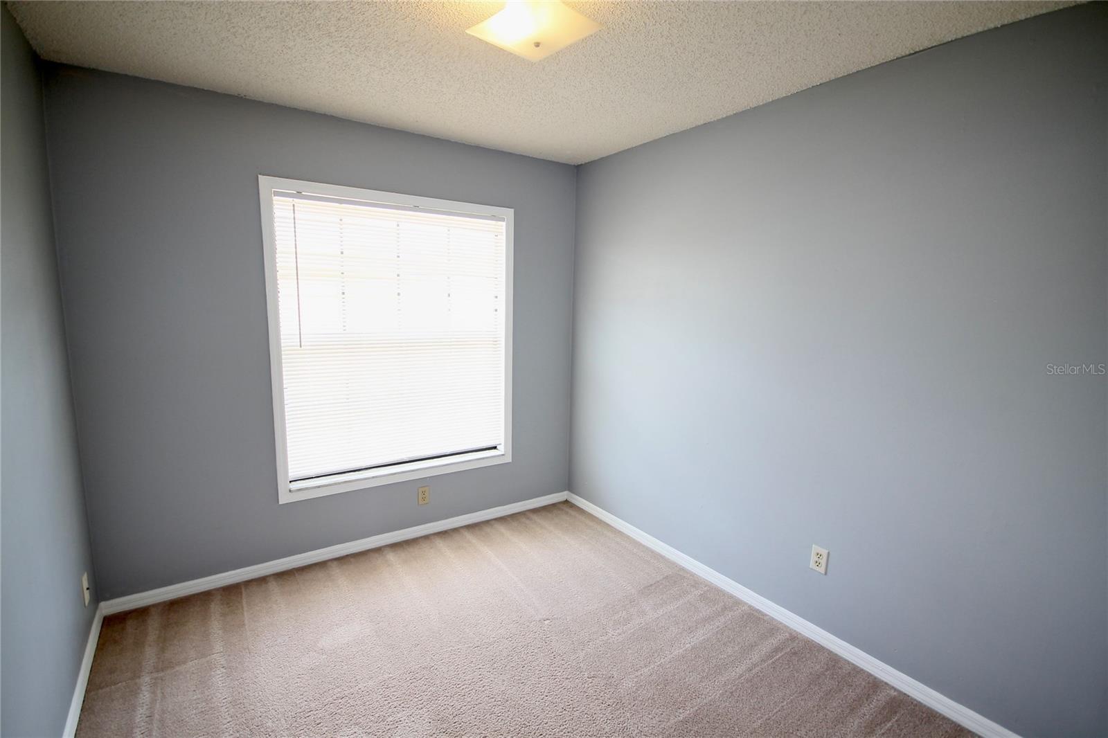 Image 22 of 25 For 3283 Oak Lake Place 127