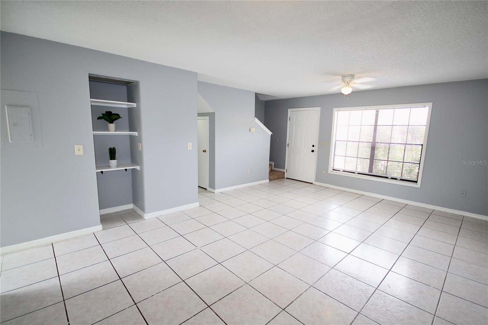 Image 5 of 25 For 3283 Oak Lake Place 127