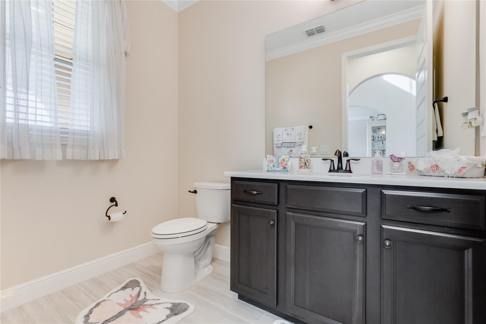 Image 22 of 68 For 9827 Beach Port Drive