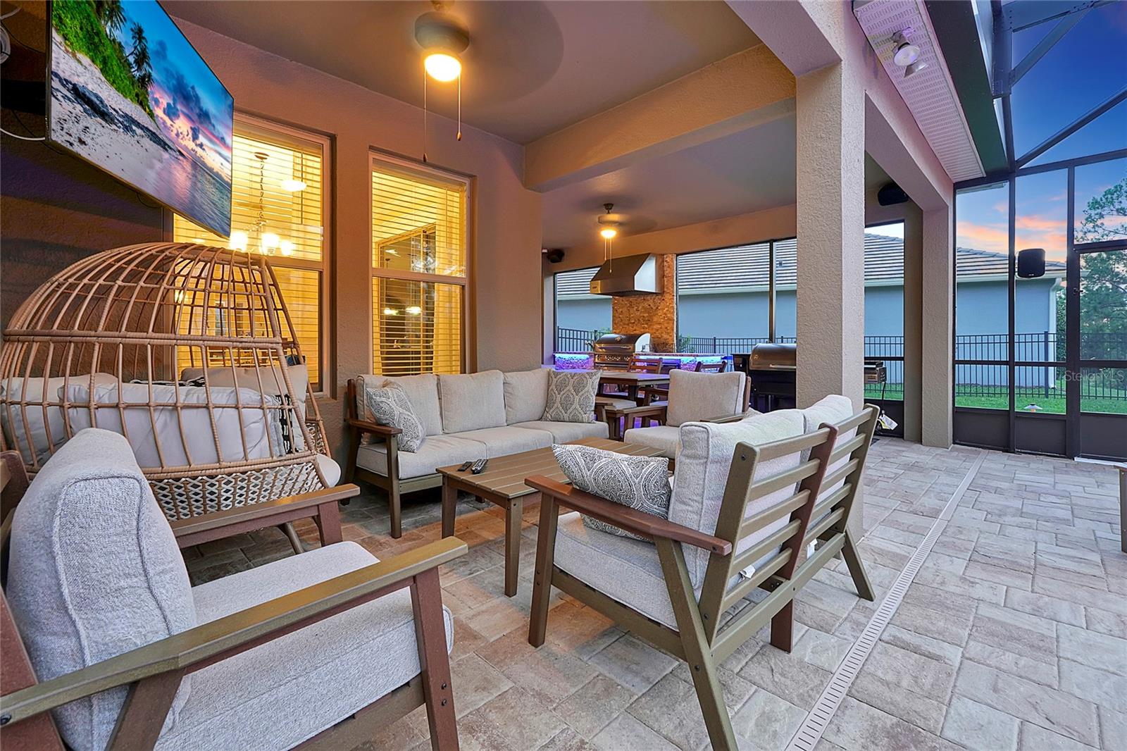 Image 36 of 68 For 9827 Beach Port Drive