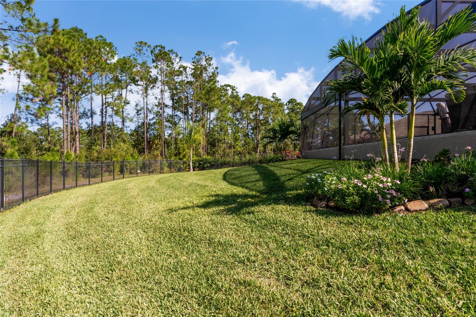 Image 54 of 68 For 9827 Beach Port Drive