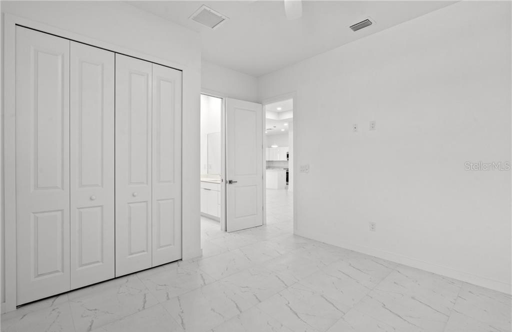 Image 25 of 36 For 4105 38th Terrace