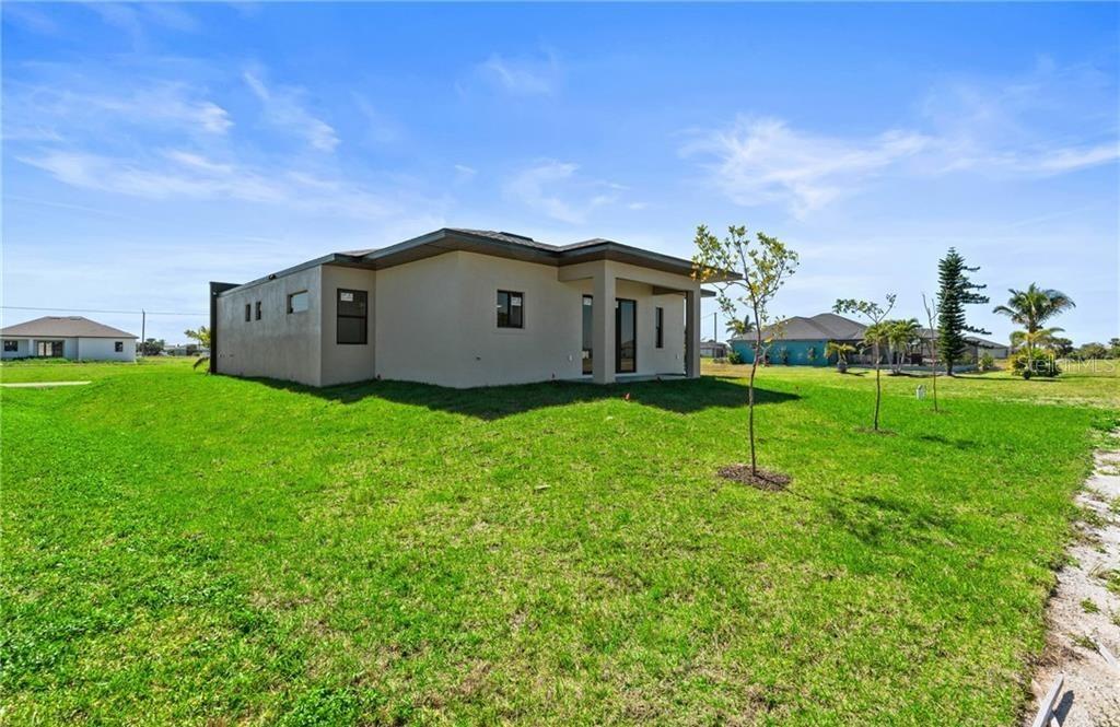 Image 33 of 36 For 4105 38th Terrace