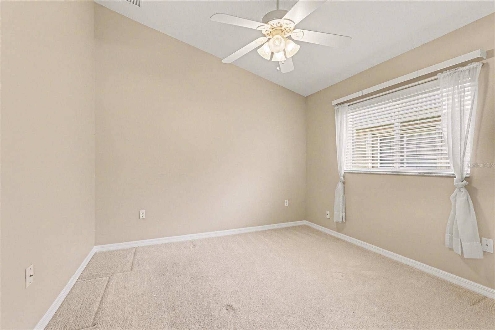 Image 18 of 36 For 7177 Broderick Drive