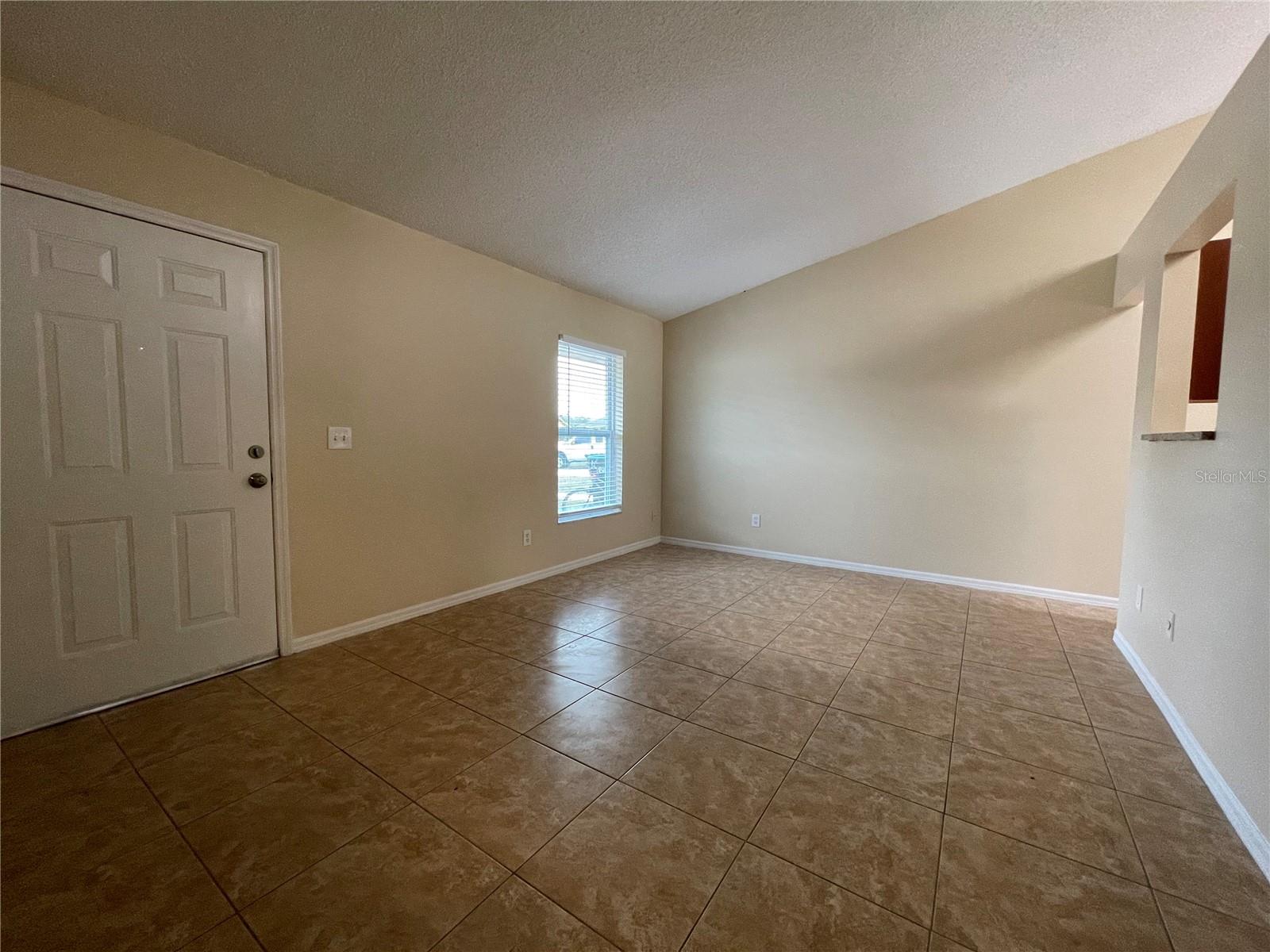 Image 3 of 10 For 2612 Adela Avenue 2612