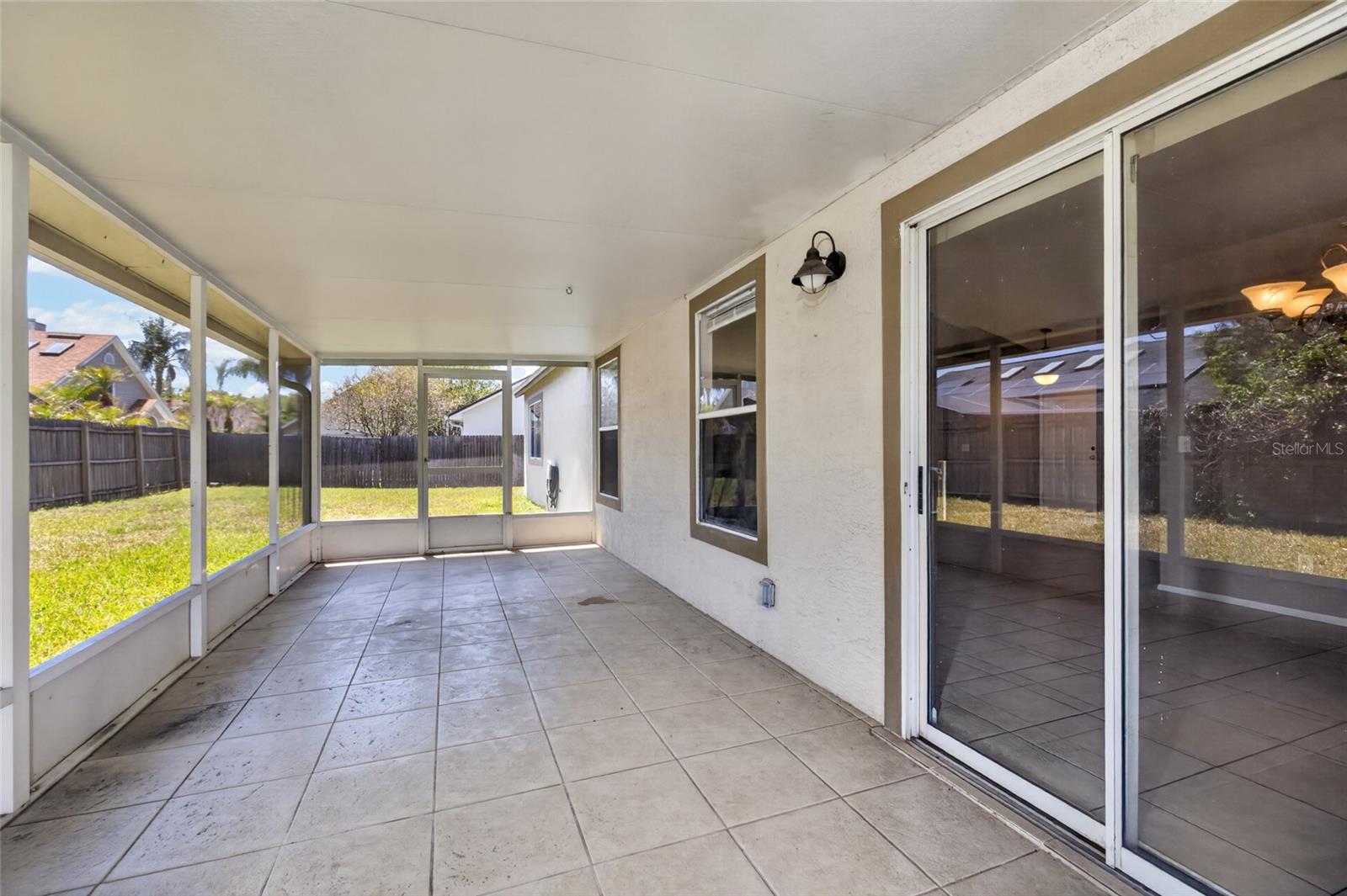 Image 22 of 27 For 861 Blackgum Court