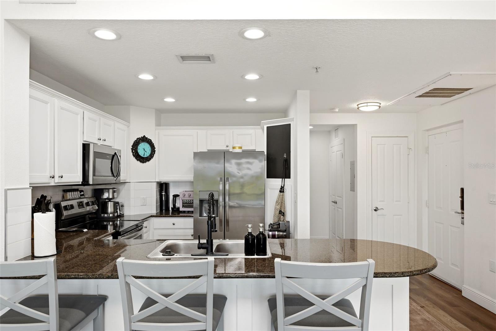 Image 10 of 46 For 7603 Heritage Crossing Way 102