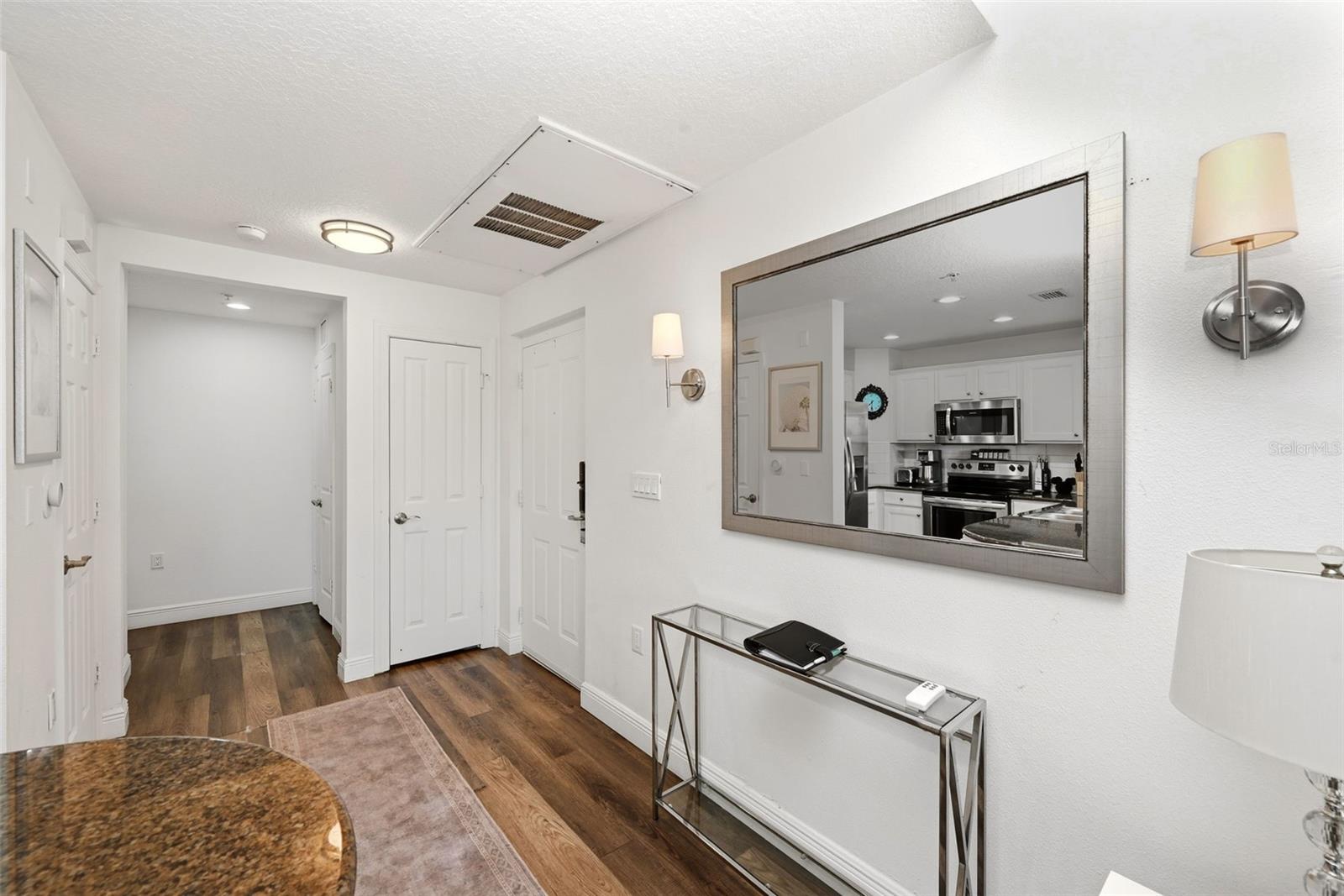 Image 6 of 46 For 7603 Heritage Crossing Way 102