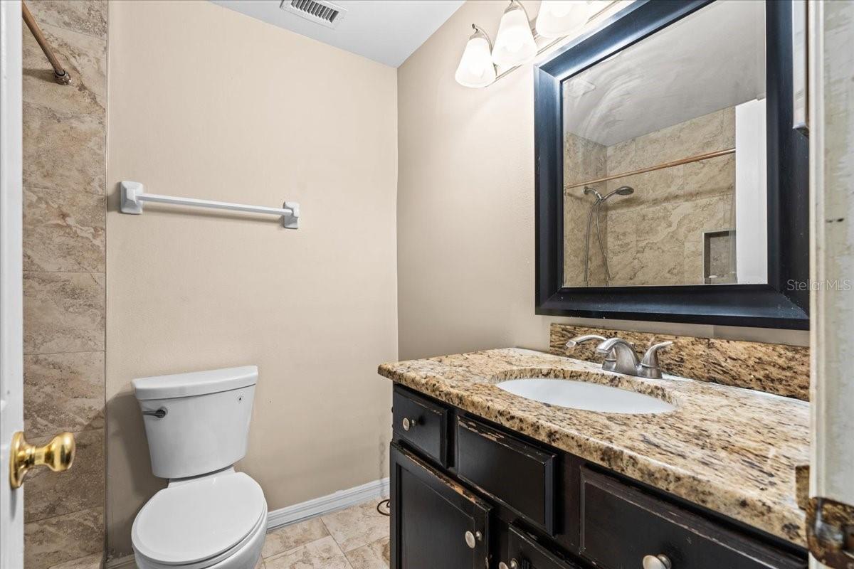 Image 18 of 32 For 5990 Braemar Place 106