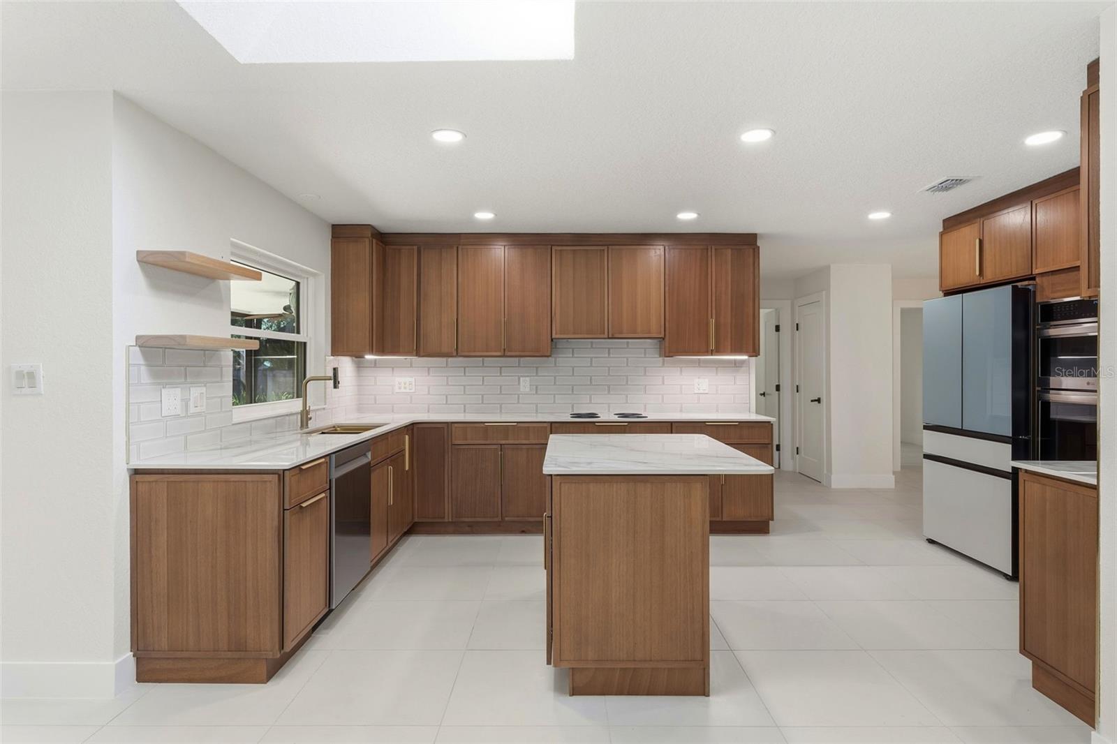 Image 12 of 31 For 1109 Duncan Drive