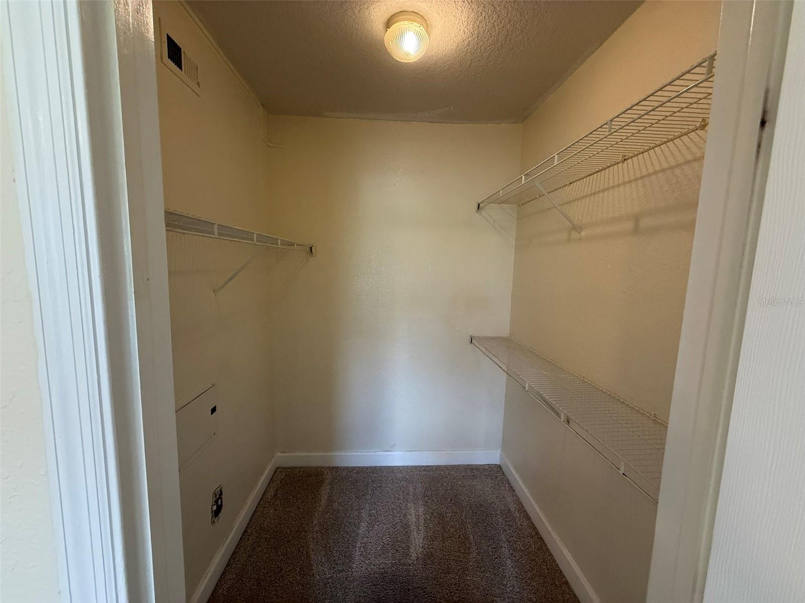 Image 11 of 17 For 304 South Street 5024