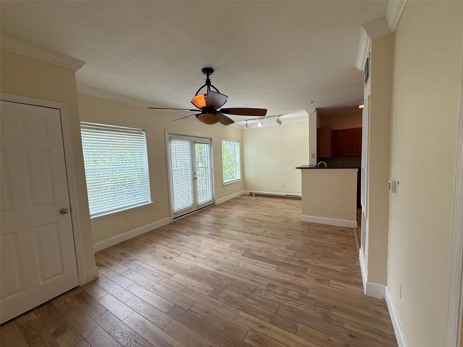 Image 3 of 17 For 304 South Street 5024