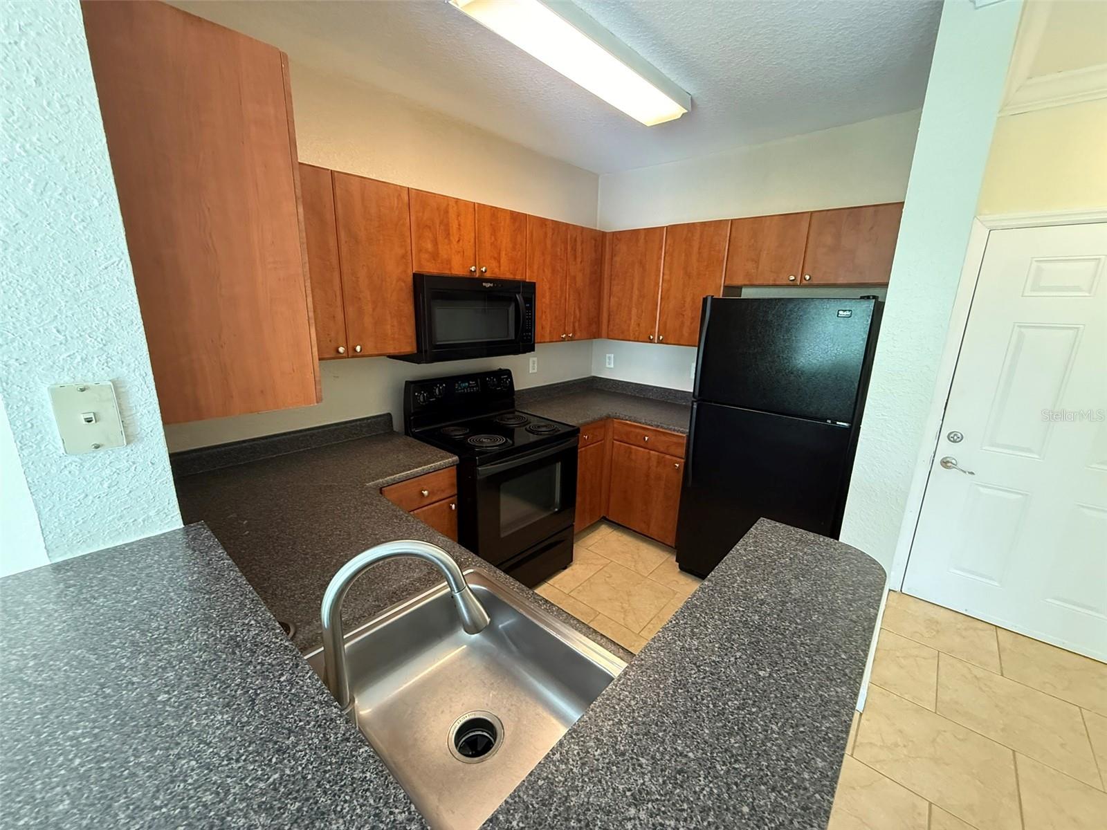 Image 7 of 17 For 304 South Street 5024