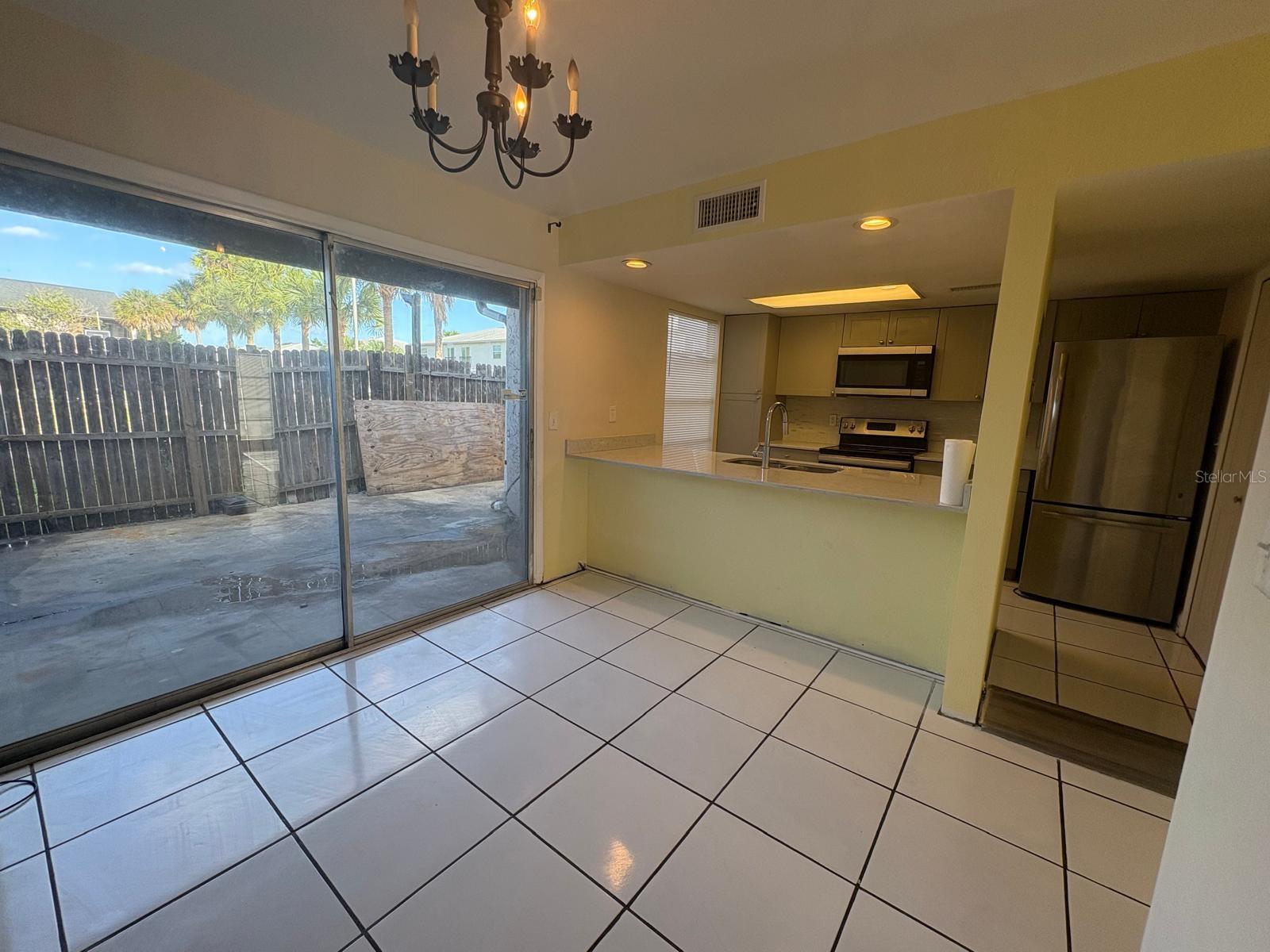 Image 30 of 60 For 4033 Henley Road 1707