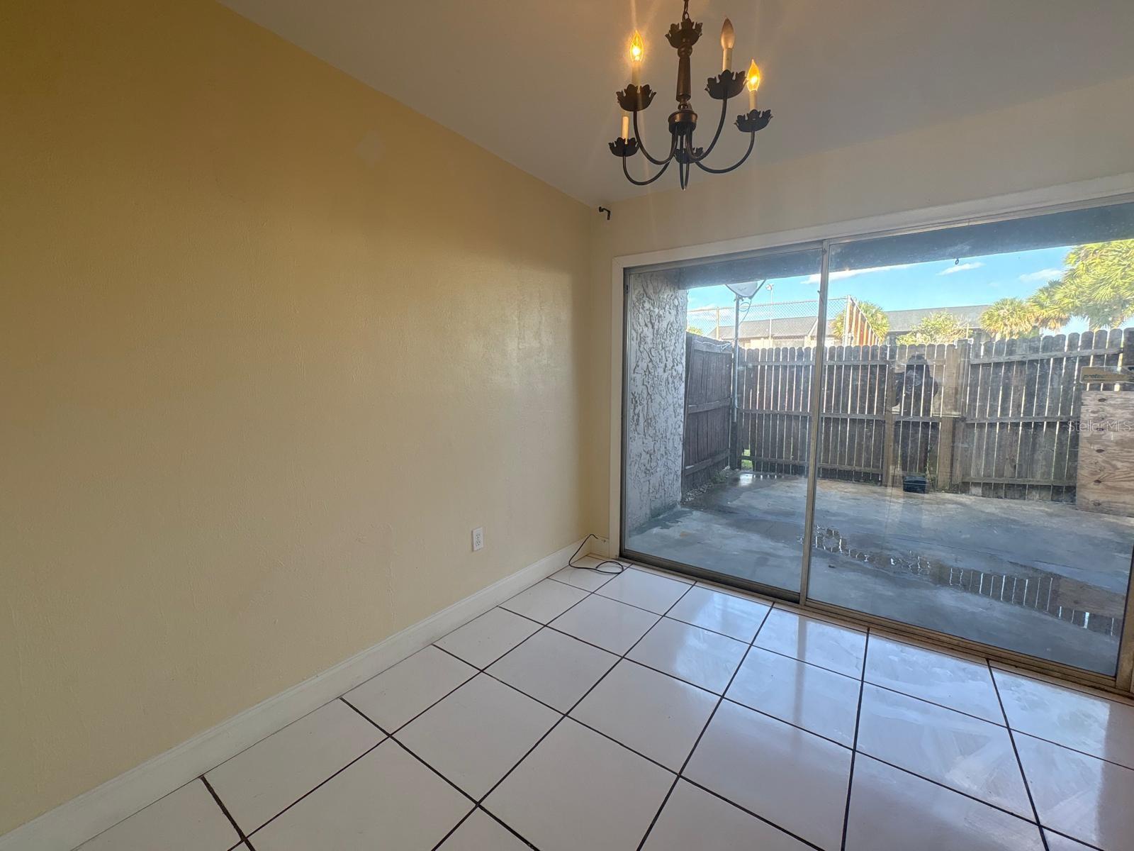 Image 31 of 60 For 4033 Henley Road 1707