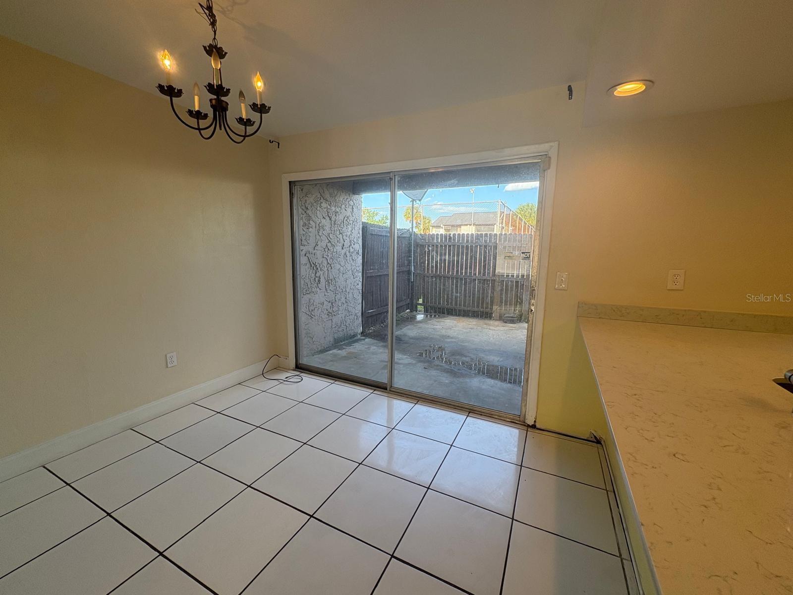 Image 33 of 60 For 4033 Henley Road 1707