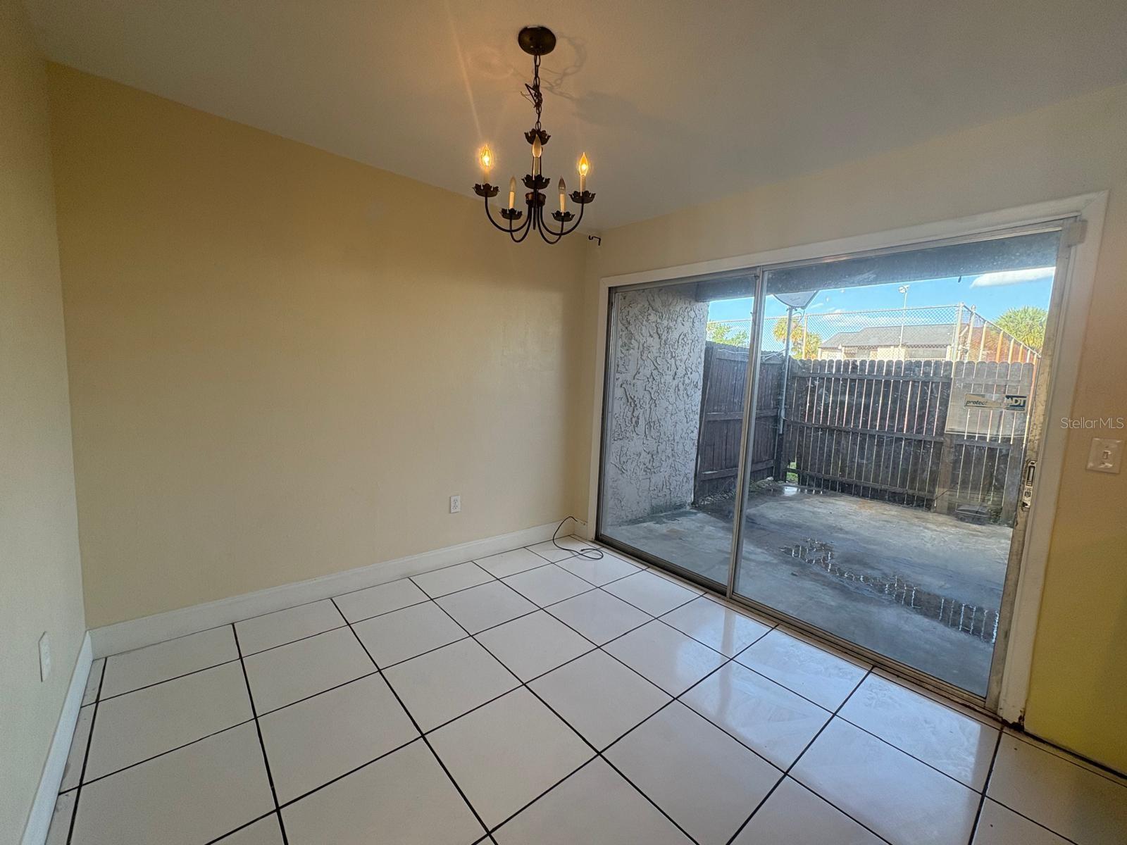 Image 35 of 60 For 4033 Henley Road 1707