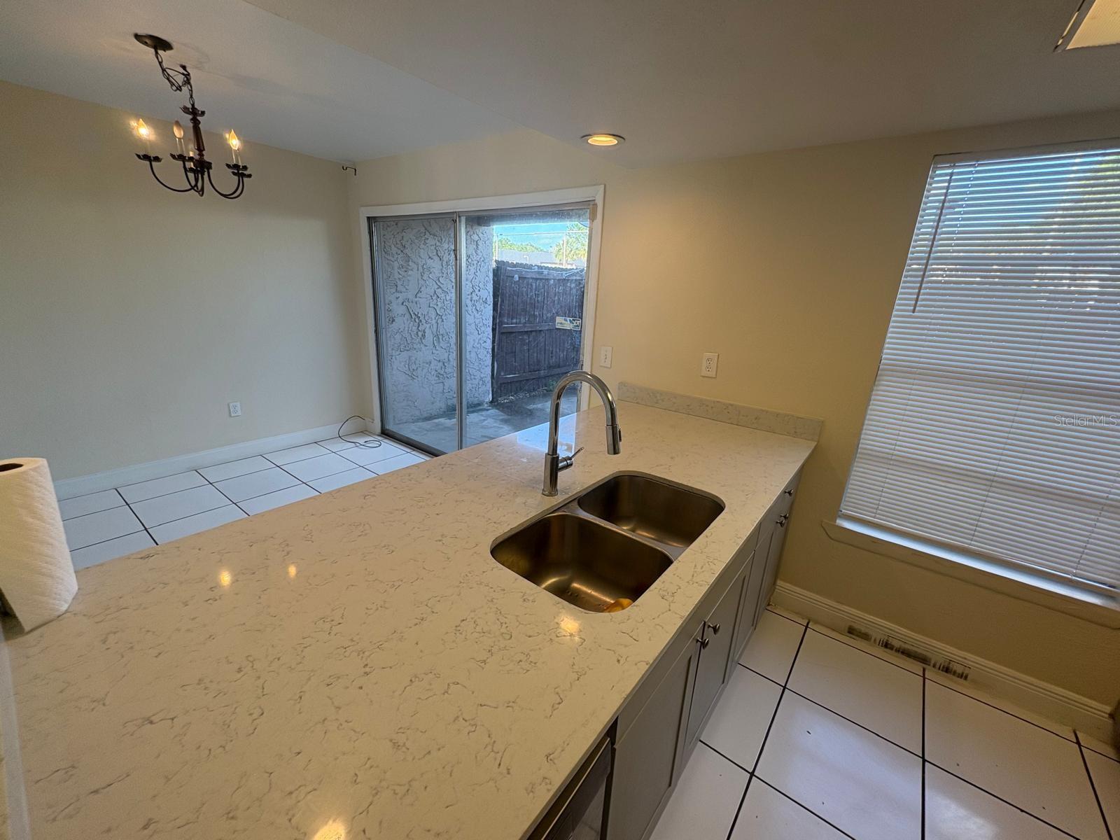 Image 40 of 60 For 4033 Henley Road 1707