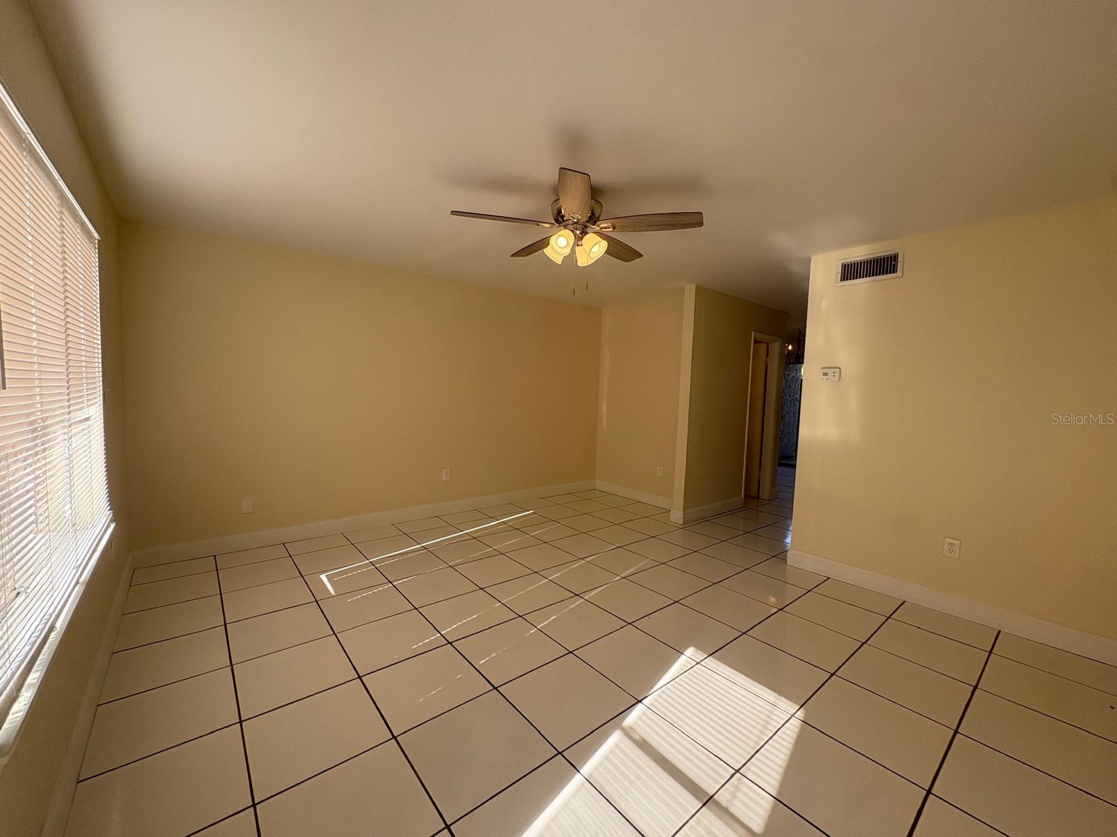Image 44 of 60 For 4033 Henley Road 1707