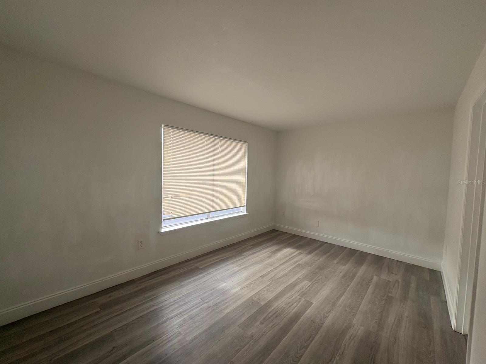 Image 51 of 60 For 4033 Henley Road 1707