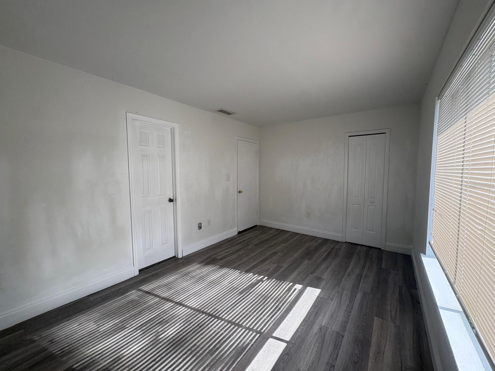 Image 54 of 60 For 4033 Henley Road 1707