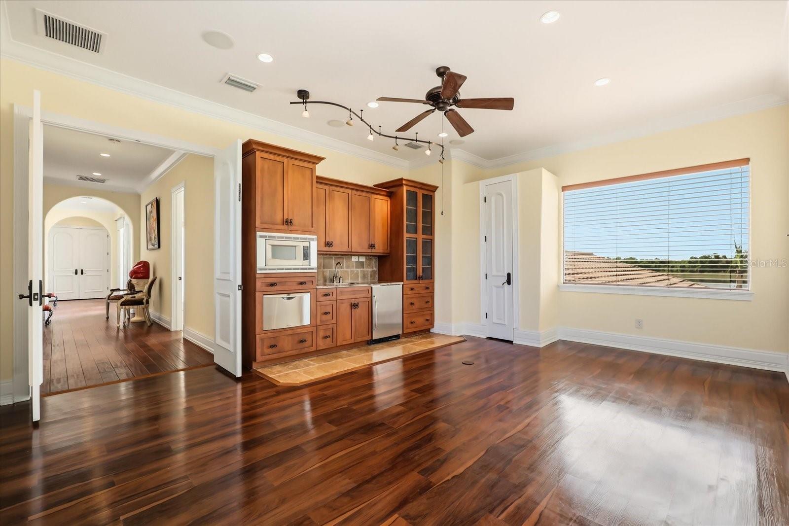 Image 50 of 87 For 1136 Lake Whitney Drive