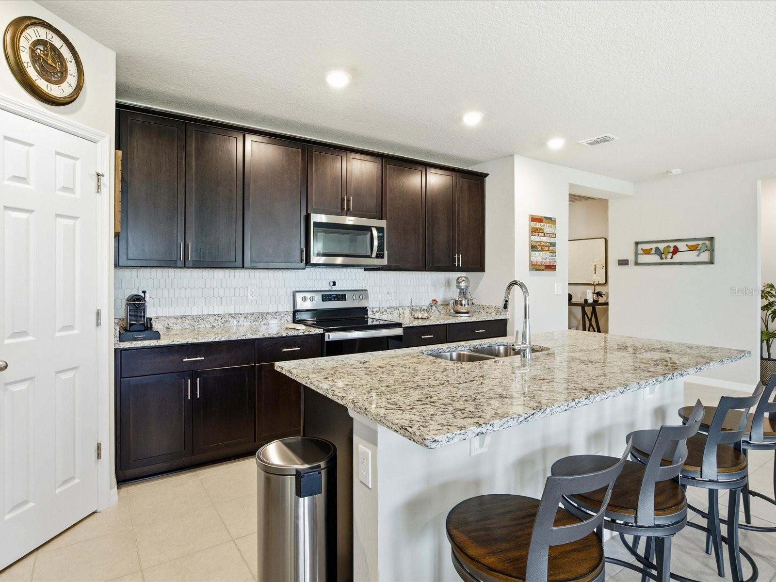 Image 11 of 42 For 125 Andreas Street