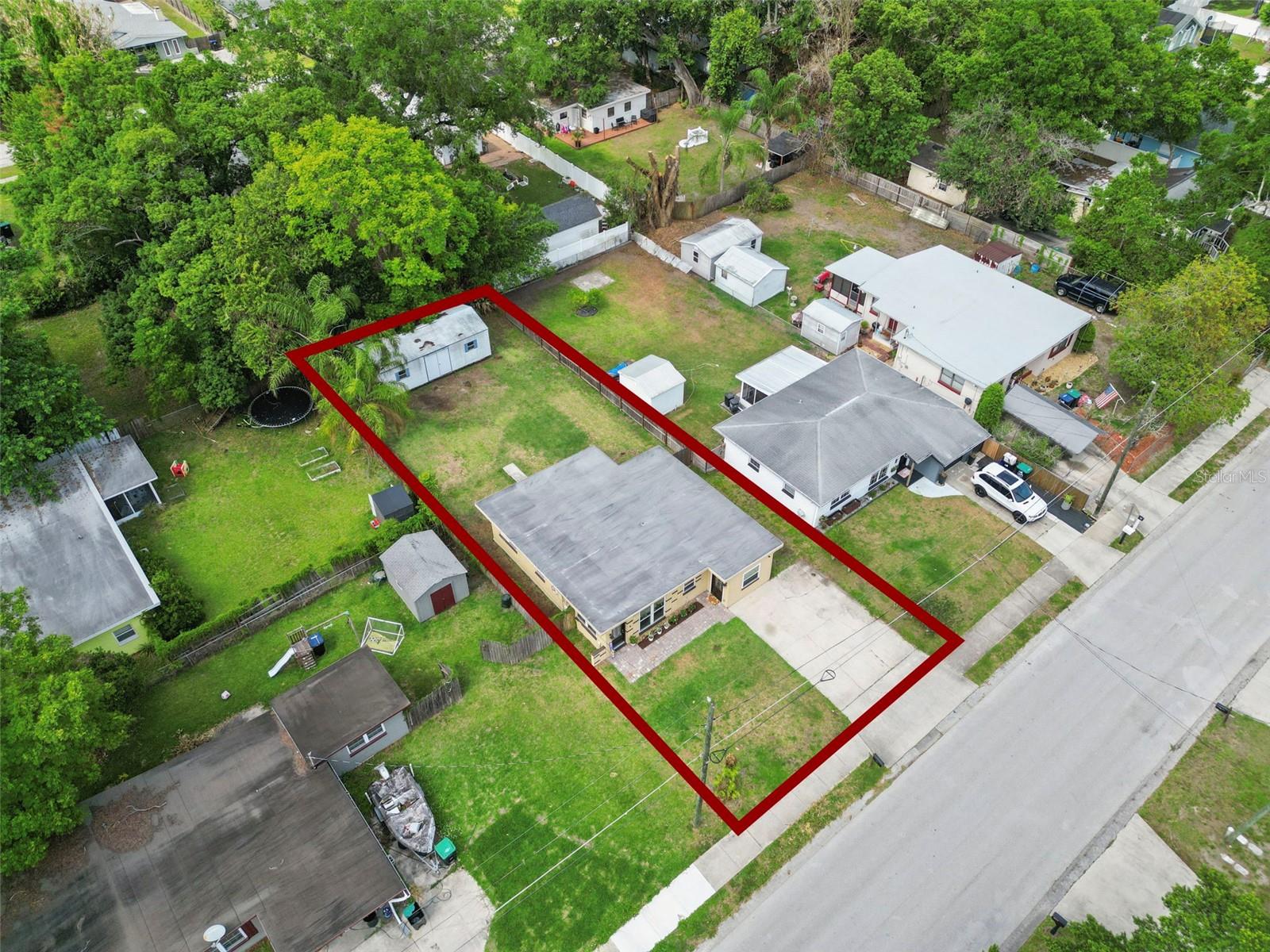 Image 26 of 33 For 1909 White Avenue