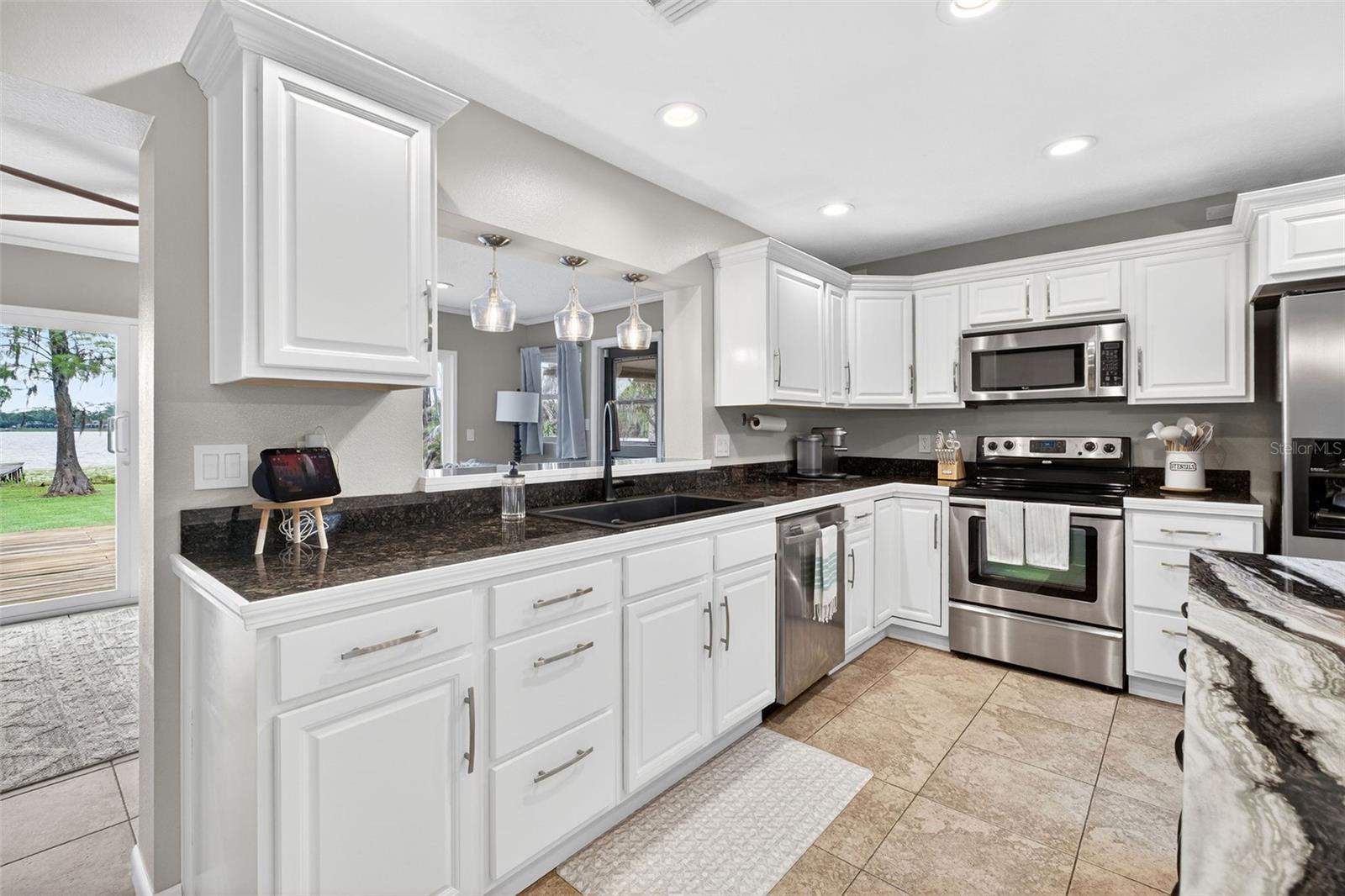 Image 9 of 36 For 5769 Rockwood Avenue