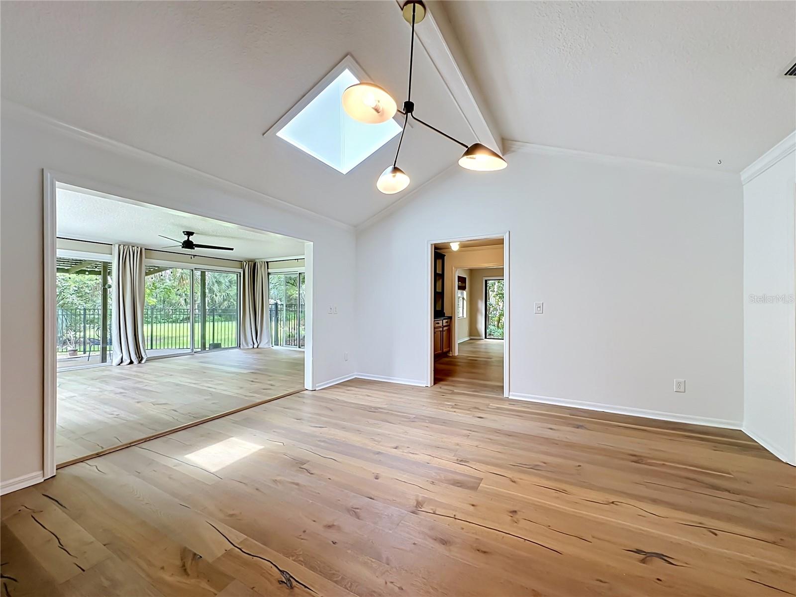 Image 10 of 63 For 103 Neptune Court